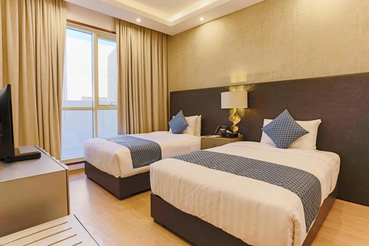 Sarwat Park Hotel Riyadh - Diplomatic Quarter Экстерьер фото