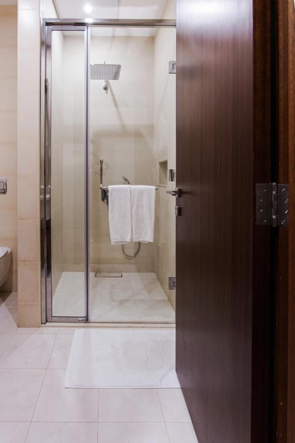 Sarwat Park Hotel Riyadh - Diplomatic Quarter Экстерьер фото