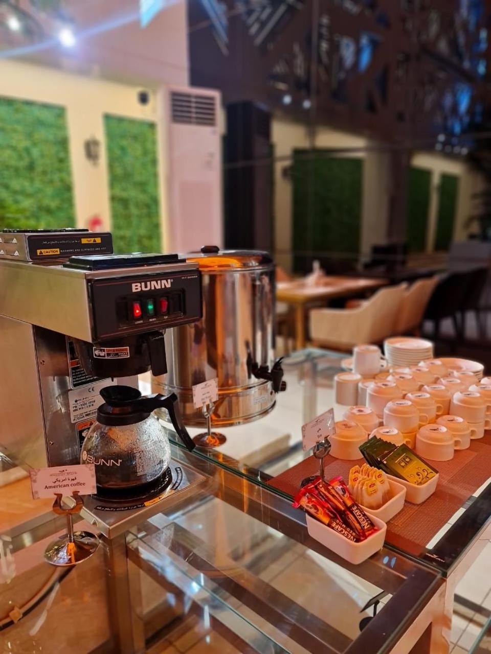 Sarwat Park Hotel Riyadh - Diplomatic Quarter Экстерьер фото